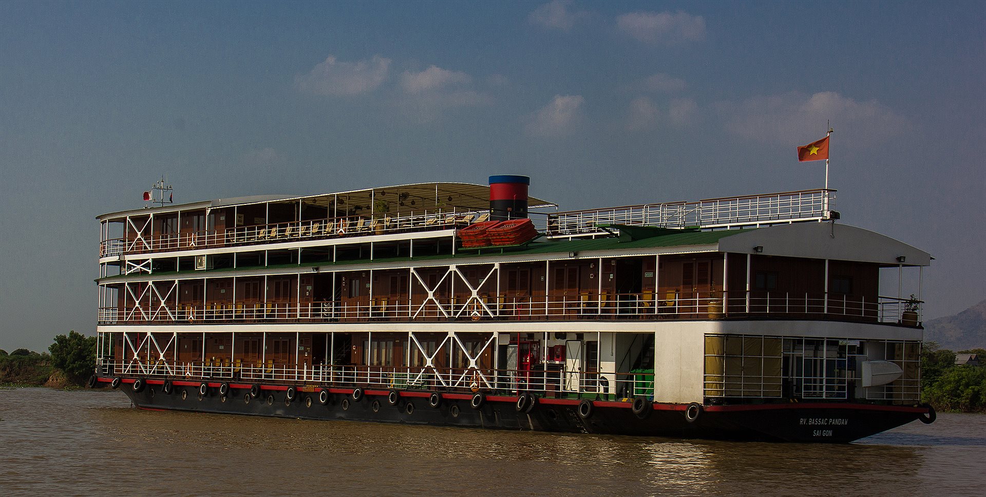 Brahmaputra River Cruises &mdash; Assam, India